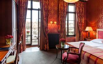 River Rooms